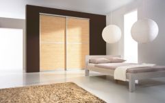 Skříně s posuvnými dveřmi