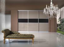 vestavěné skříně do obývacího pokoje