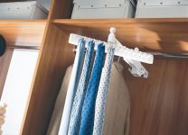 vybavení vestavěné skříně