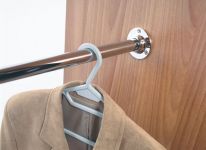 vybavení vestavěné skříně